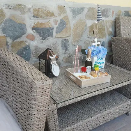 Pompei House Bed & Breakfast
