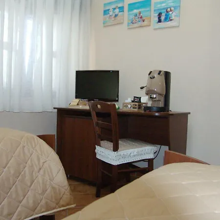 Pompei House Bed & Breakfast